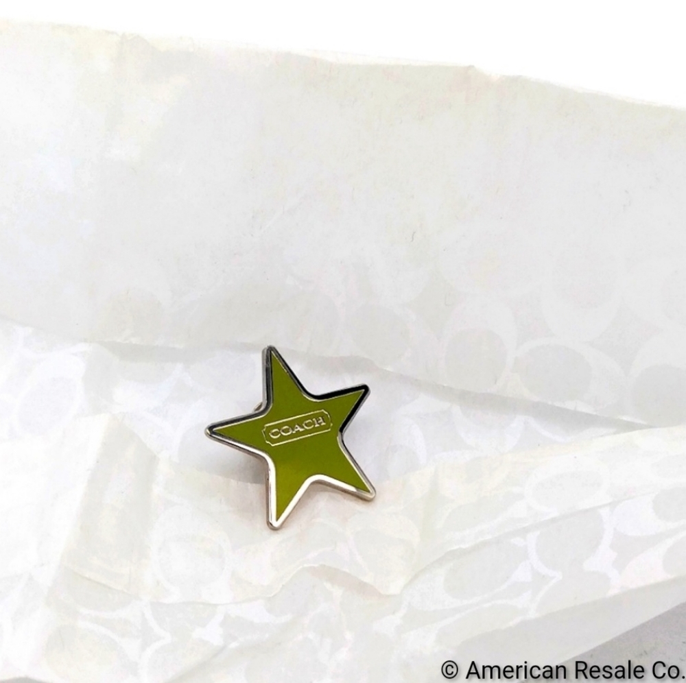1 Left! COACH Vintage Green Star Pin brooch, purse or backpack charm - Picture 5 of 5